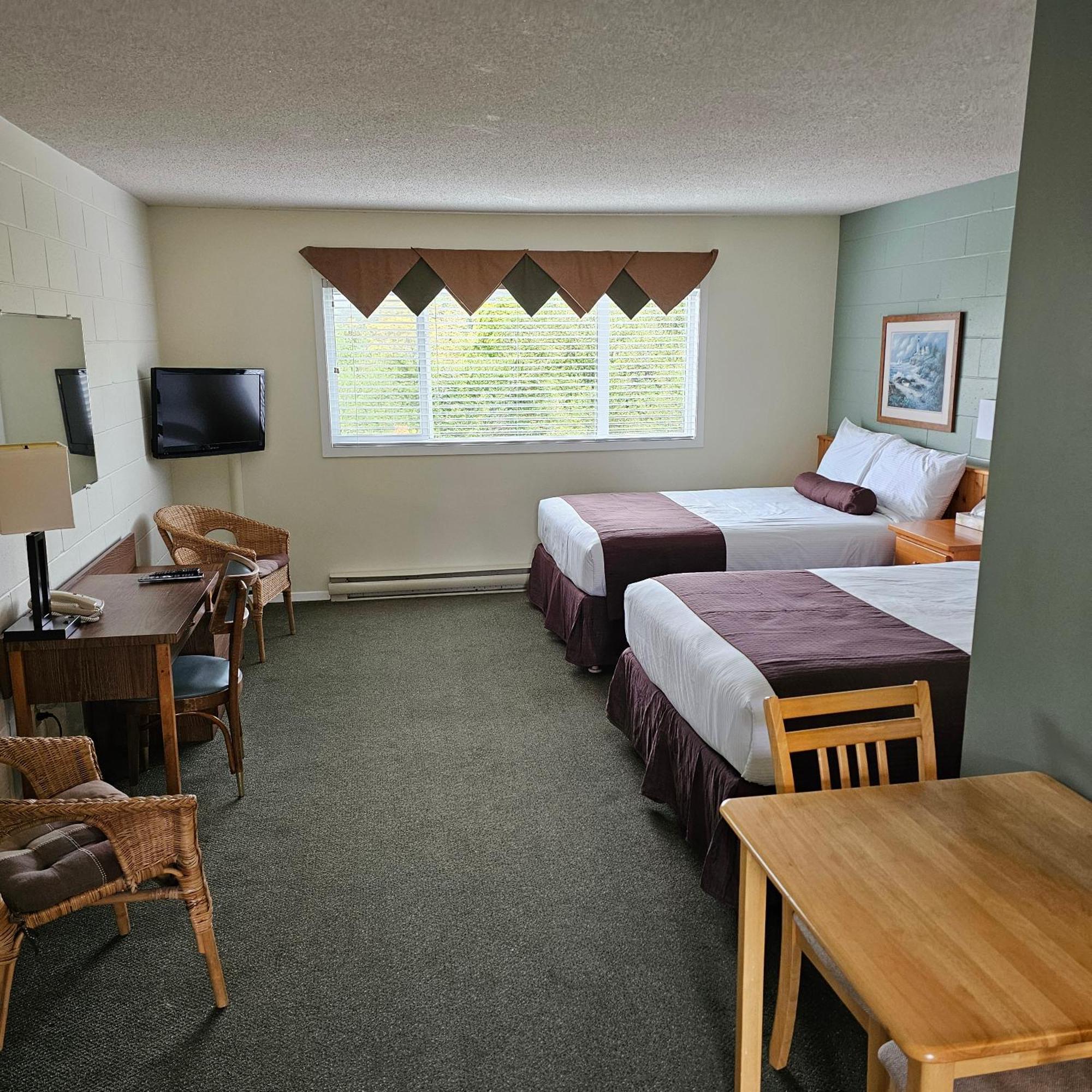 Pacific Rim Motel Ucluelet Dış mekan fotoğraf